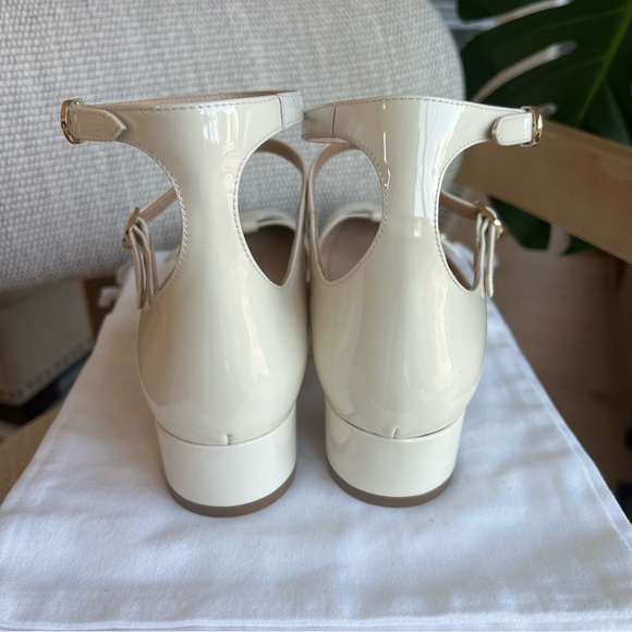 Dior Patent Calfskin Aime Ballet Flats - Off White - Picture 7 of 11